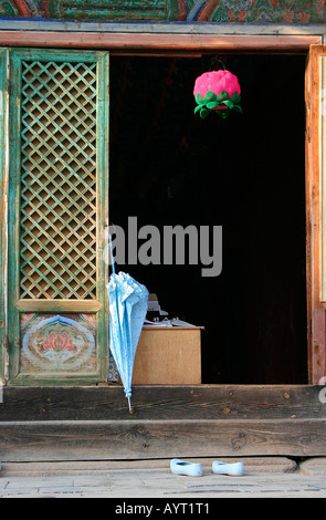 Bunte Fassade des Gebäudes am Bulguksa Tempel Gyongju Korea Stockfoto