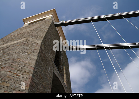 Einer der Türme auf die Clifton Suspension Bridge in Bristol, England Stockfoto