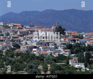 Stadtpanorama, Bergpanorama, Stadtansicht von Lefkara Vor Dem Troodos-Gebirge Auf Zypern Stockfoto