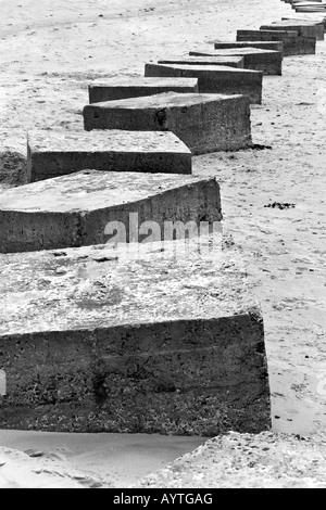 Panzer Verteidigung Blöcke Druridge Bay, Northumberland Stockfoto