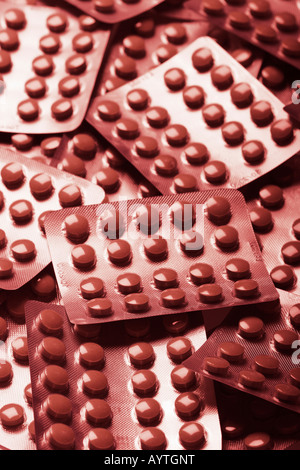Haufen von Tabletten in Blisterpackungen full-frame Stockfoto