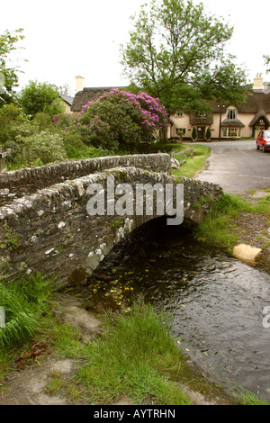 UK Somerset Winsford Ford und Royal Oak Inn Stockfoto