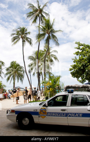 Honolulu-Polizeiauto am Waikiki Beach Stockfoto