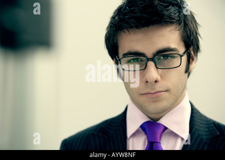 Intelligente junge Geschäftsmann Stockfoto