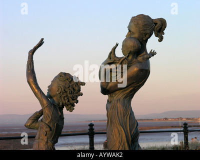 Welcome Home-Skulptur an der Esplanade in Fleetwood, Lancashire Stockfoto