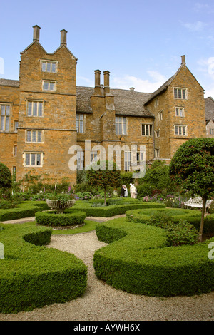 UK Oxfordshire Broughton Knoten Schlossgarten Stockfoto