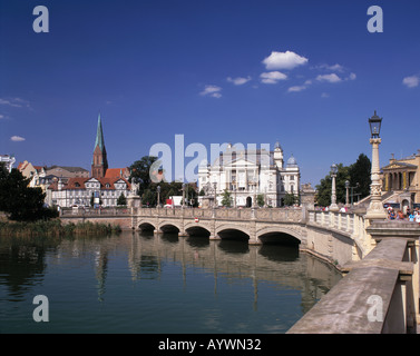 Stadtpanorama, St. Maria Und St. Johannes-Dom, Staatstheater, Staatliches Museum, Schlossbruecke, Schwerin, Mecklenburg-Vorpommern Stockfoto