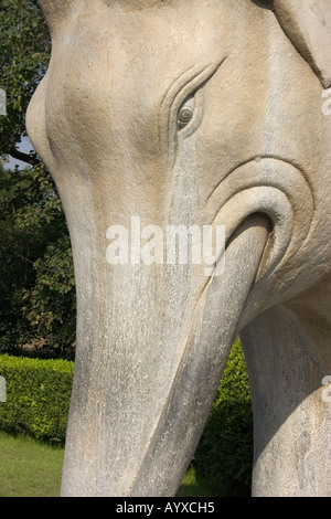 Statue von einem Elefanten Aling Geist hin die Ming-Gräber. Nanjing / China Stockfoto