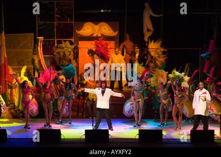 Zeigen Sie in der Sommer-Teatro Theater de Verano-Kompetenz in Montevideo Uruguay Karneval 2006 Stockfoto