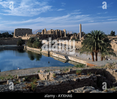 Ausgrabungsgelaende, Heiliger Tempelbezirk Karnak, Tempelruinen sehen, Karnak, Oberaegypten Stockfoto