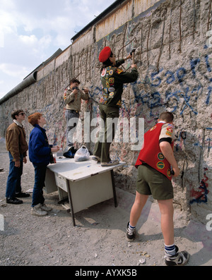 D-Berlin, Öffnung der Berliner Mauer, Touristen, Mauerspechte Stockfoto