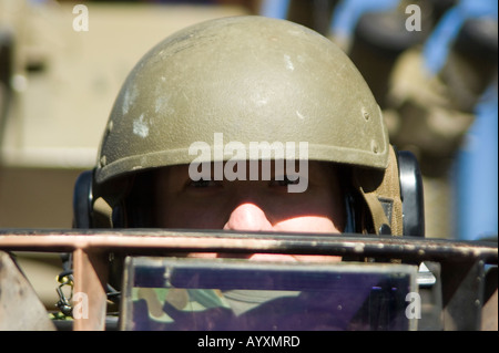 AUSLAV Fahrer australische Armee Mannschaftswagen Stockfoto