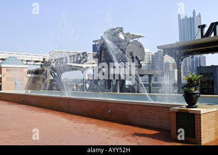 Clinton Stahl Ofen nun auf dem Display in Bessemer Gericht Plaza Pittsburgh Pennsylvania PA Stockfoto