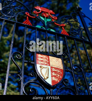 Wappen Sie auf Gateway nach Christchurch College in Oxford England Stockfoto