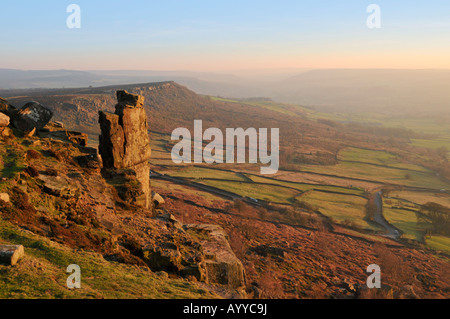 Froggatt Edge im Peak District National Park Derbyshire England Stockfoto