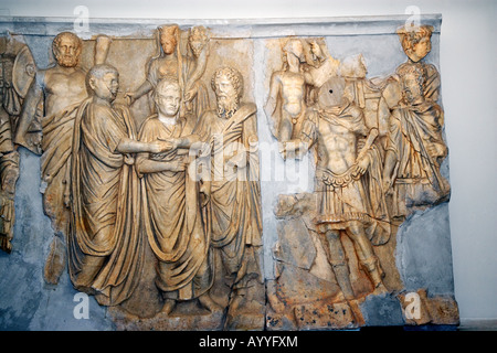 Modellierte Relief stammt aus der Bogen des Septimus Severus in Leptis Magna ausgestellt im National Museum, Tripolis, Libyen Stockfoto