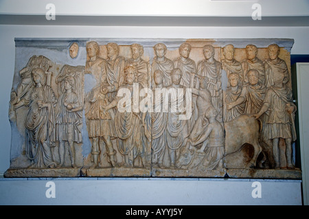 Modellierte Relief stammt aus der Bogen des Septimus Severus in Leptis Magna ausgestellt im National Museum, Tripolis, Libyen Stockfoto