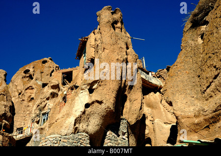 Schornstein-Haus in Kandovan Dorf im Iran. Stockfoto