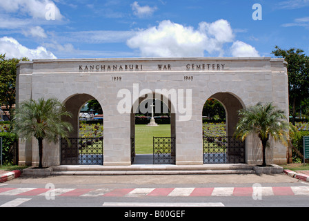 Thailand, Kanchanburi Soldatenfriedhof - Gateway. Stockfoto