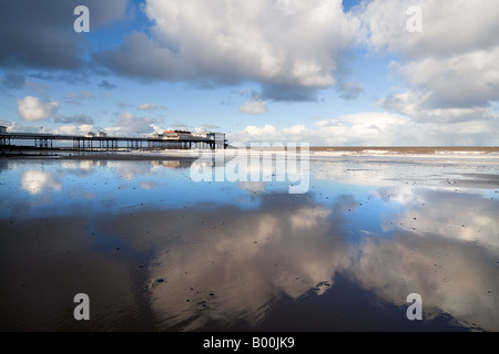 Ein Blick über Cromer Beach bei stürmischem Wetter "North Norfolk" UK Stockfoto