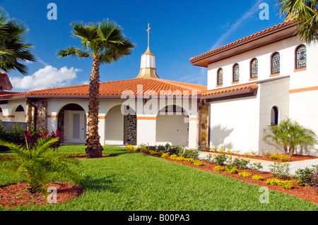 St. Thomas von Aquin katholische Kirche in St. Cloud in der Nähe von Kissimmee Florida USA Stockfoto