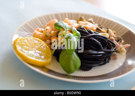 Linguine mit Meeresfrüchten Stockfoto