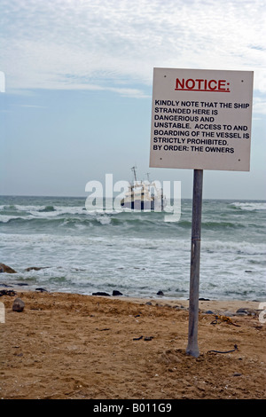 Erongo Region, Swakopmund, Namibia. Skeleton Coast ist stark und unwirtlichen - zeigen jüngste der Küste Schiffbruch. Stockfoto