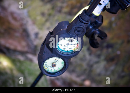 Scuba Messgeräte zum Tauchen Stockfoto