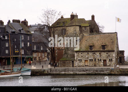 Die Lieutenance Haus im Hafen von Honfleur, Normandie, Frankreich Stockfoto