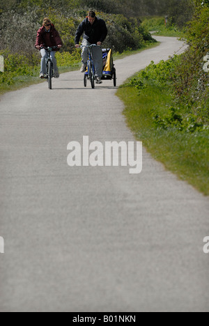 Radfahrer auf Camel Trail in der Nähe von Padstow, Cornwall Stockfoto