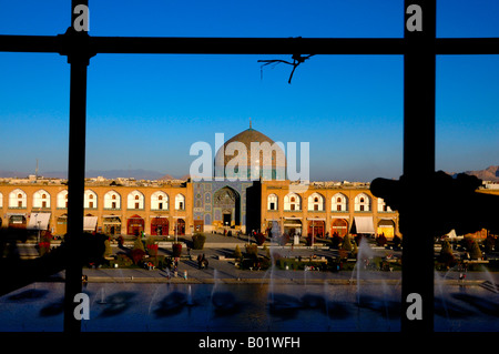 Ansicht von Sheikh Lotfollah-Moschee in Isfahan, Iran. Stockfoto