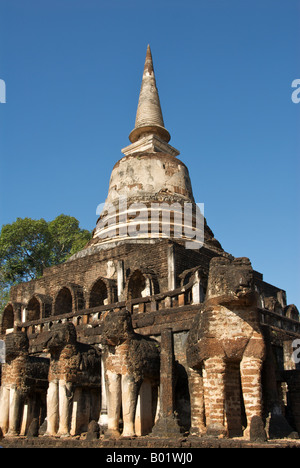 Wat Chang Lom Si Satchanalai historischen Park Sukhothai Provinz Thailand Stockfoto