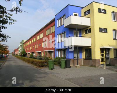 bunte Mehrfamilienhaus in Almere Buiten Niederlande Stockfoto