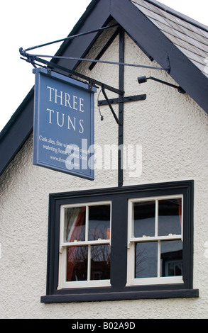 17. Jahrhundert drei Tuns Inn Hay on Wye Powys Wales UK EU aus 1600 Stockfoto