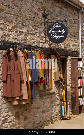 Olde Neugier Shoppe im Heu Schloss in Stadt von Hay on Wye Powys Wales UK EU Stockfoto