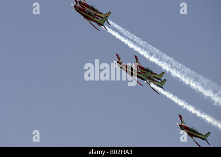 Die Royal Australian Air Force Kunstflug Display Team, The Roulettes im engen Formationsflug Stockfoto