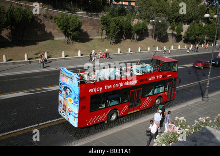 Italien, Latium, Rom, Touirists In Sightseeing Tour-Bus Stockfoto