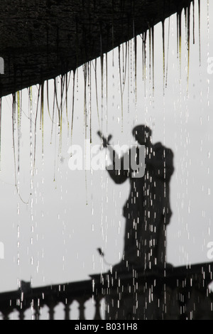 Italien, Latium, Rom, Vatikan, St. Peter-Platz, St.-Peters-Basilika, Kathedrale, Brunnen, Figur, Stockfoto