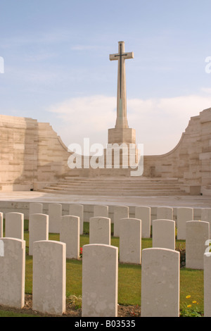 Kreuz des Opfers Dud Ecke ersten Weltkrieg Friedhof in der Nähe von Loos-Frankreich Stockfoto