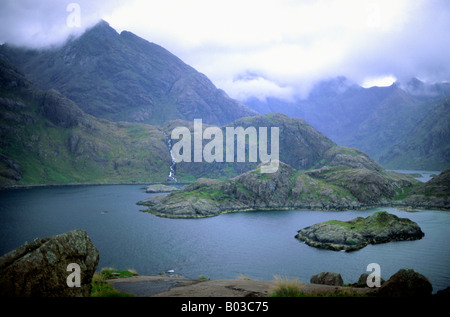 Wolken treiben über Cullins Isle Of Skye Stockfoto