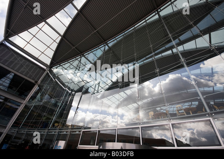 Die Forum-Norwich - Millenniums-Bibliothek Stockfoto