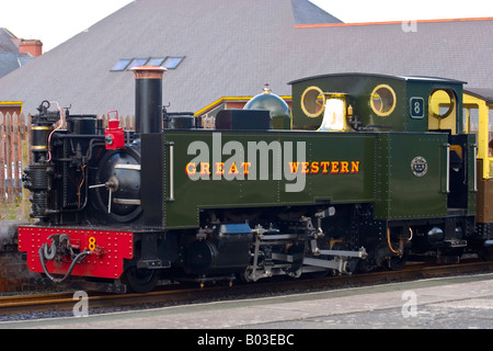 Lokomotive stehend an der Aberystwyth Station auf Vale des Rheidol schmale Lehre Schiene Ceridigion Wales UK Stockfoto