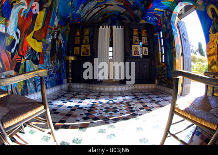 John Corbidge-Art-Künstler alle Heiligen Kirche Kap Aspro Pissouri Bucht Columbia Beach Resort Zypern Reisen Tourismus Stockfoto
