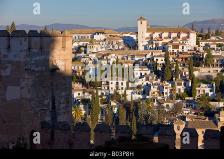 Iglesia de San Nicolas (Kirche) in der Plaza de San Nicolas in der Albaicín Bezirk der Stadt von Granada, Provinz Granada Stockfoto