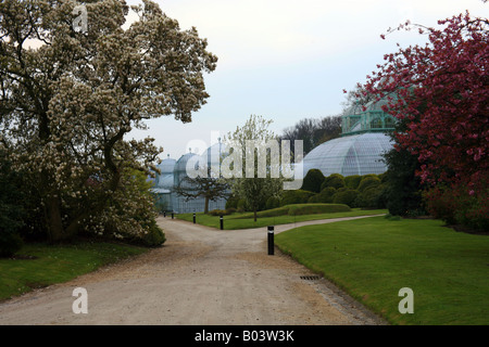 Ansicht des Kongo Haus und Wintergarten an der königlichen Gewächshäuser von Laeken, Brüssel, Belgien Stockfoto