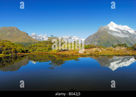 Key Summit mit nachdenken Mount Christina, Fjordland NP, World Heritage South West Neuseeland, Südinsel, Februar Stockfoto