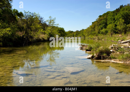 Malerische texanische Landschaft des Paluxy River im Frühjahr Stockfoto