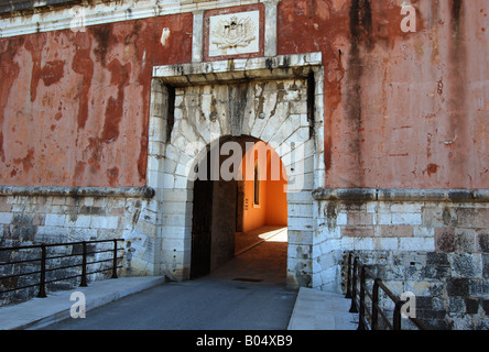 Das Haupttor der alten Festung in Korfu, Griechenland. Stockfoto