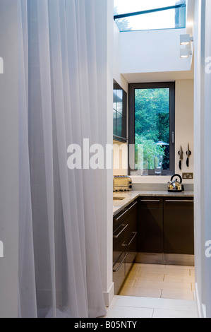 moderne Küche-Erweiterung von 3 s Architekten Stockfoto