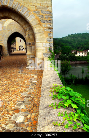 Mittelalterliche Valentre Brücke in Carhors im Südwesten Frankreichs Stockfoto